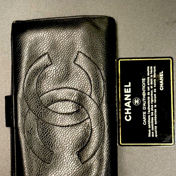CHANEL BLK Caviar Leather Long Wallet - Picture 4 of 16